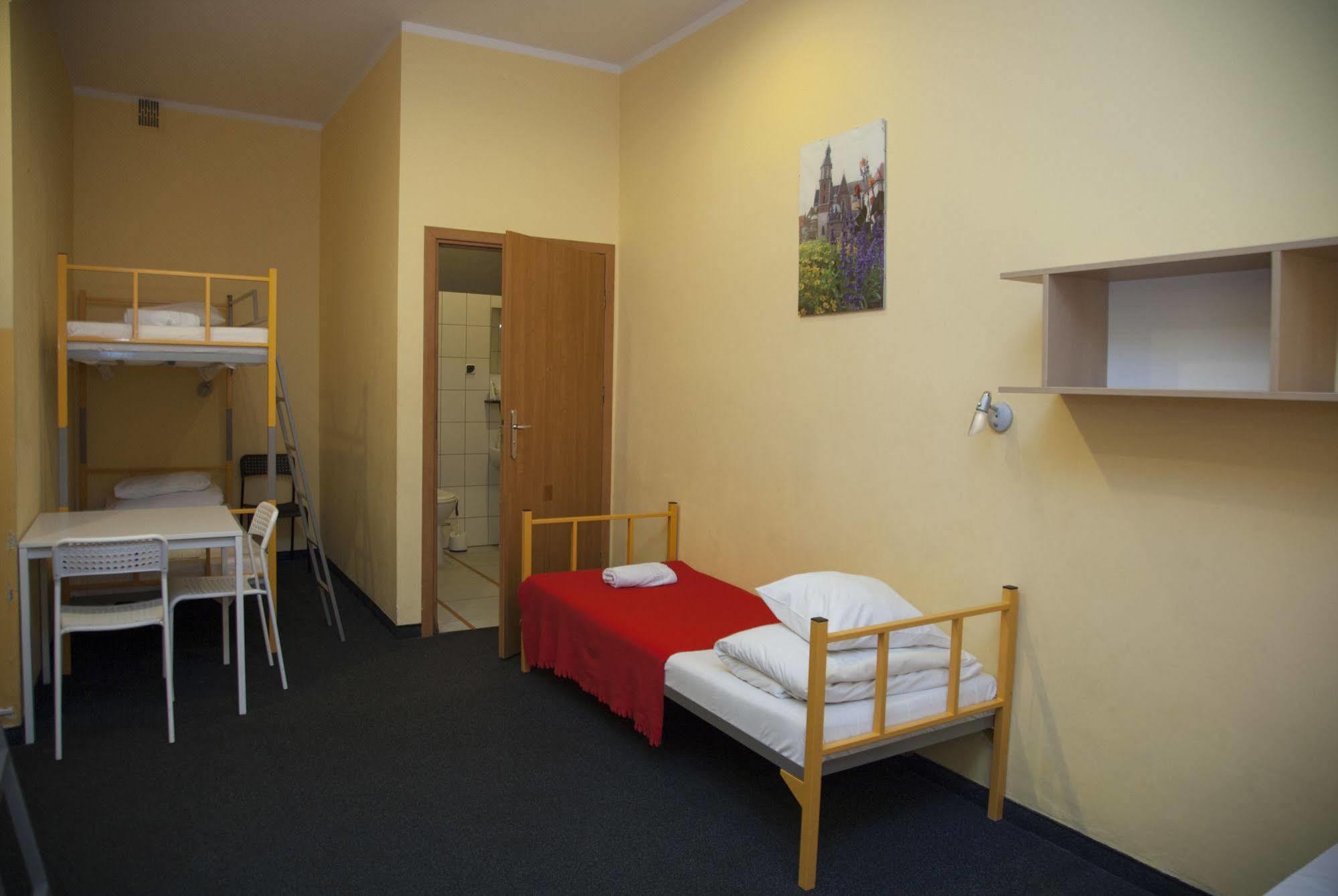 City Hostel Hostel *