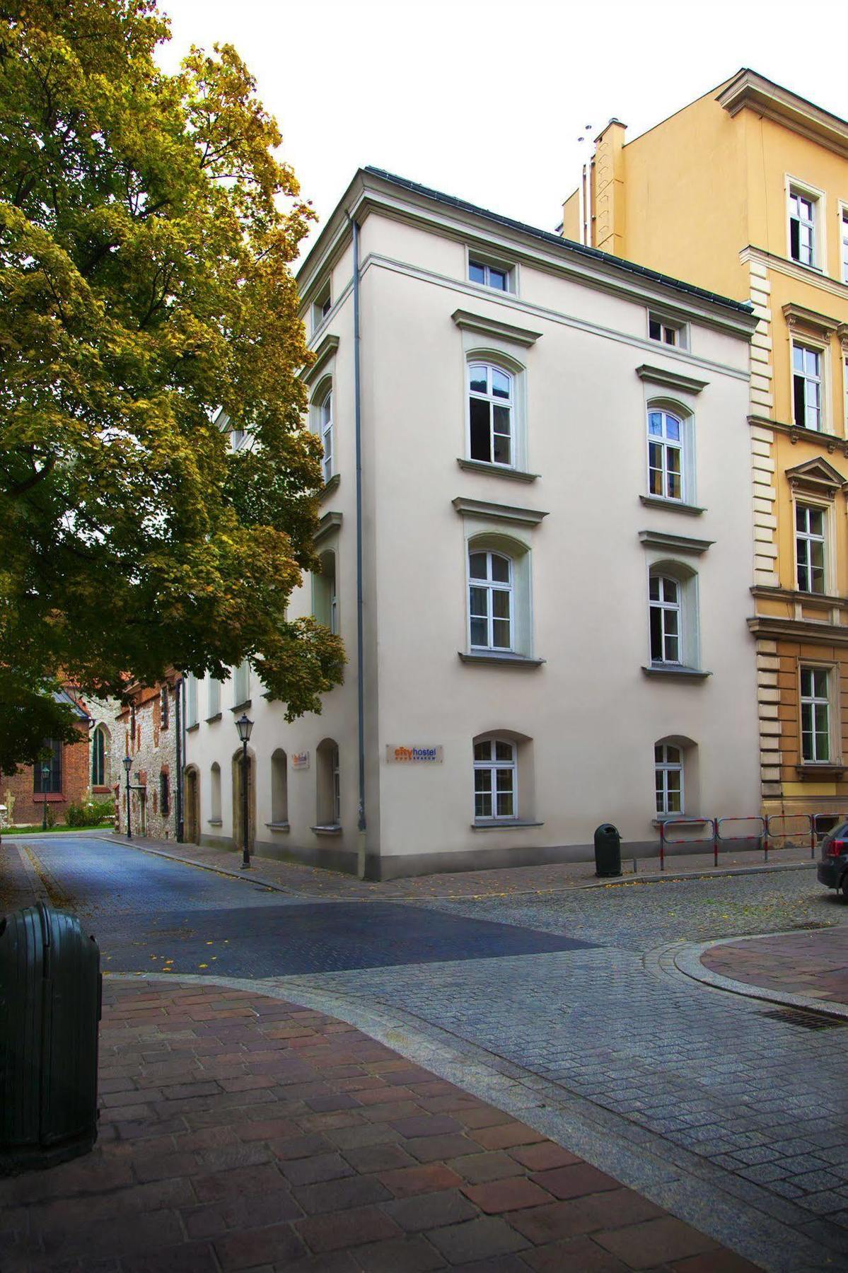 City Hostel